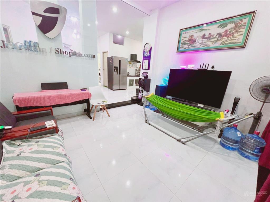 Bán gấp trong tuần để xuất cảnh  bán nhà cách mạng tháng tám 100m²  2 tầng  13.5 tỷ  siêu rẻ