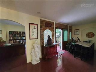 Bán biệt thự mặt tiền đồng nai  2 tầng  phong cách cổ điển  52 tỷ