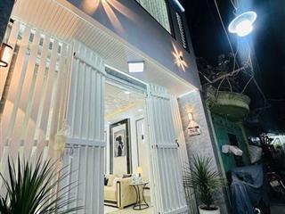 Hiếm quận 7, ngay huỳnh tấn phát, nhà diện tích cực rộng, ngang 4m dài 13m, nở hậu, 2,99 tỷ