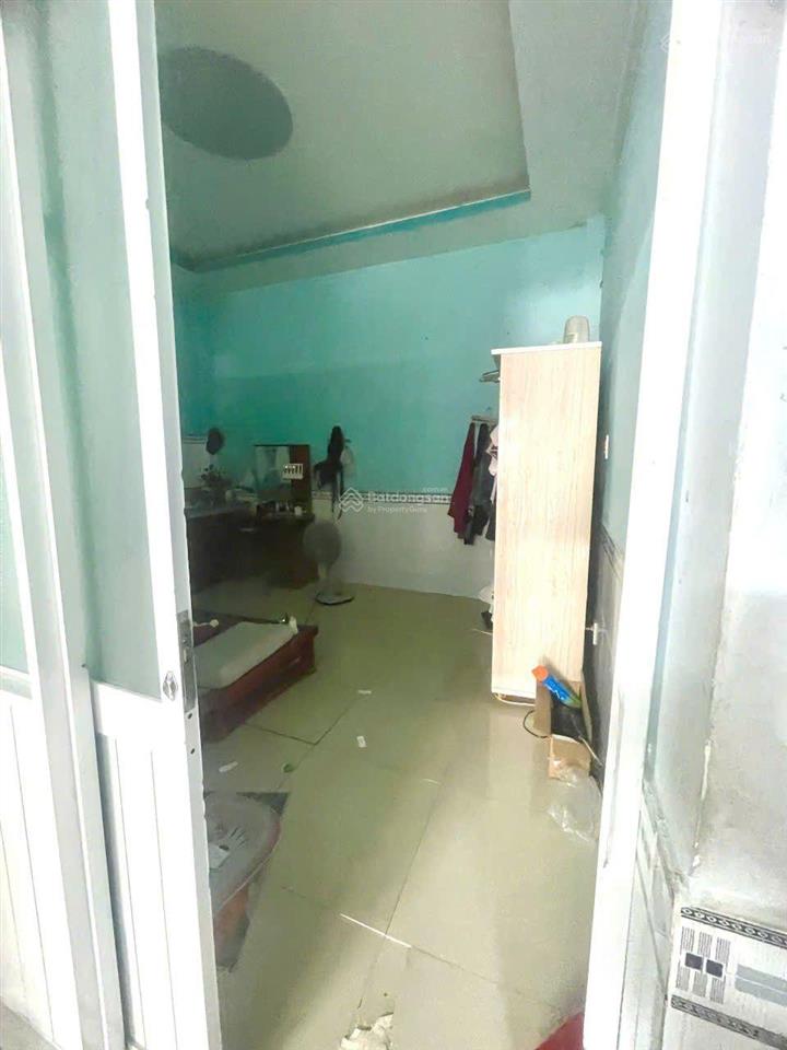 Mặt tiền trung chánh đường 12m có lề  kinh doanh buôn bán sầm uất, dt 6*16m, giá 5.3 tỷ