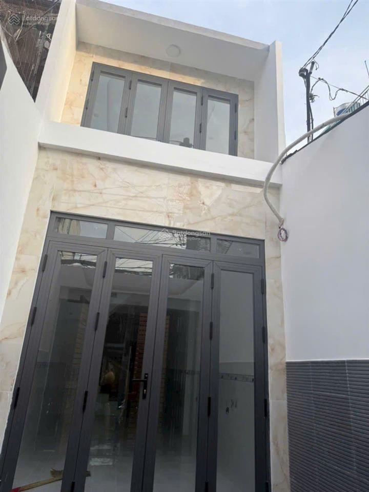 Nhà mới hoàn toàn..đúc kiêng cố 1 lầu  mặt tiền đường lê lợi ngay trung chánh