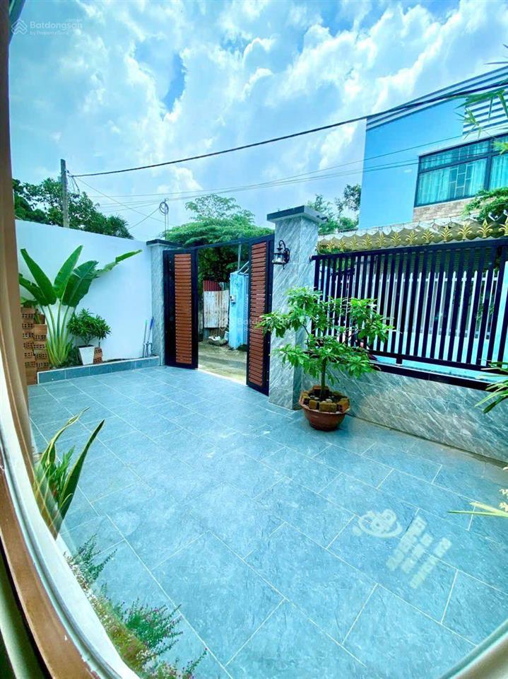 Biệt thự mini ngay thị trấn hóc môn, dt 7.6 x 16m, giá 4.39 tỷ