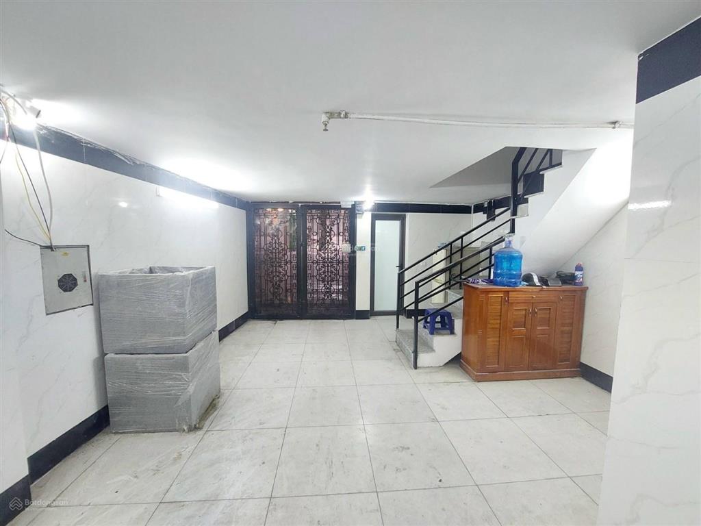 Bán nhà mặt phố tú mỡ cầu giấy 52m2 8 tầng mặt tiền 5m 3x tỷ thang máy kinh doanh văn phòng vỉa hè