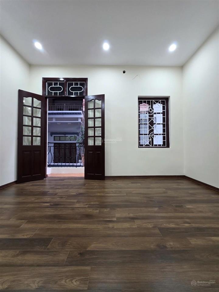 Bán nhà bế văn đàn hà đông 48m2 4 tầng mặt tiền 4.8m 1x tỷ ô tô tránh nhà đẹp ở ngay 0976 052 ***