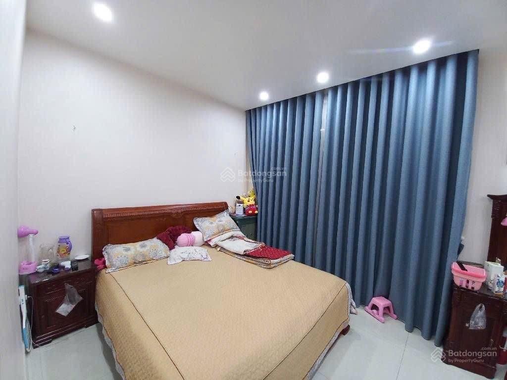 Bán biệt thự mỹ đình 1 hàm nghi 100m2 4 tầng mặt tiền 10m 52.xtỷ ô tô tránh vỉa hè view vườn hoa cc