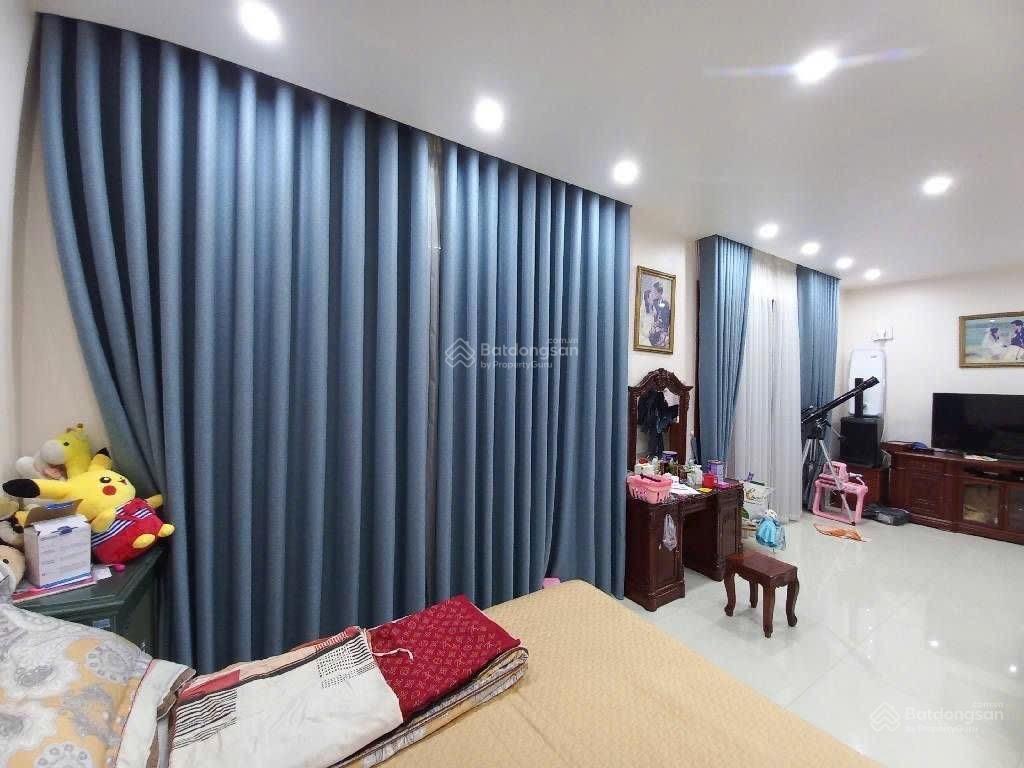 Bán biệt thự mỹ đình 1 hàm nghi 100m2 4 tầng mặt tiền 10m 52.xtỷ ô tô tránh vỉa hè view vườn hoa cc