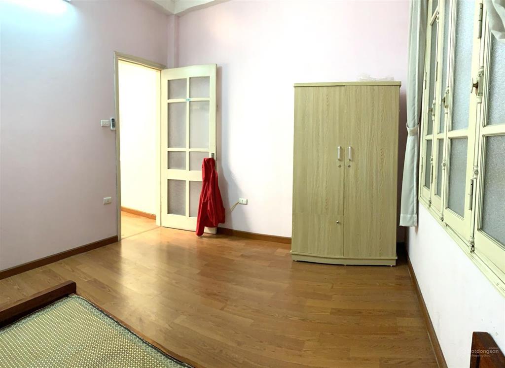 Bán nhà văn la quang trung hà đông 38m2 mặt tiền 4m 11..5 tỷ cấp 4 ôtô tránh vỉa hè cc 0976 052 ***