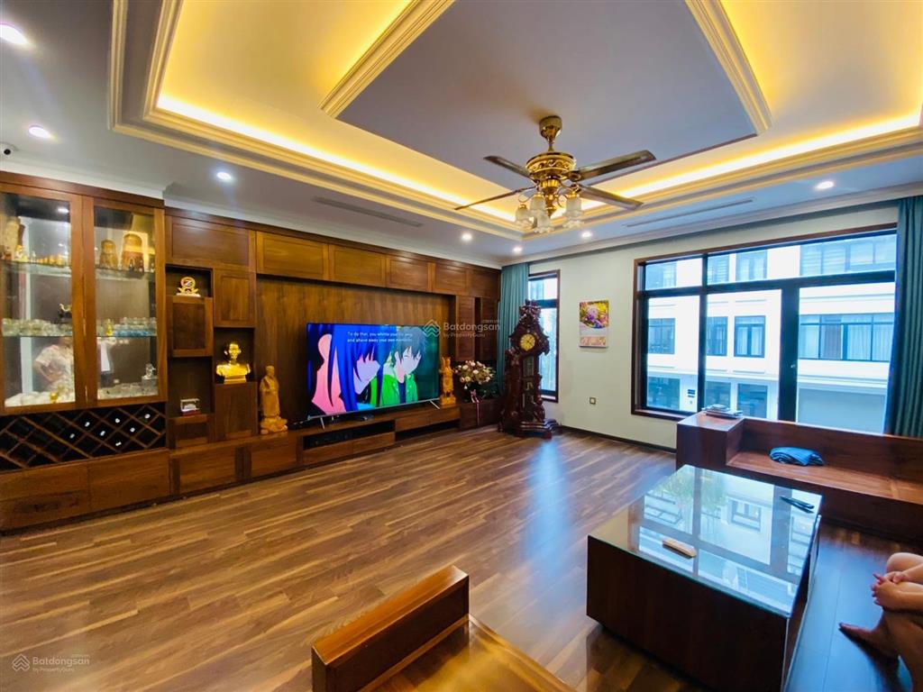 Bán tòa nhà mặt phố nguyễn khắc hiếu ba đình 222m2 10t mặt tiền 10m 1** tỷ ~6 tỷ/n 2thang máy 1 hầm