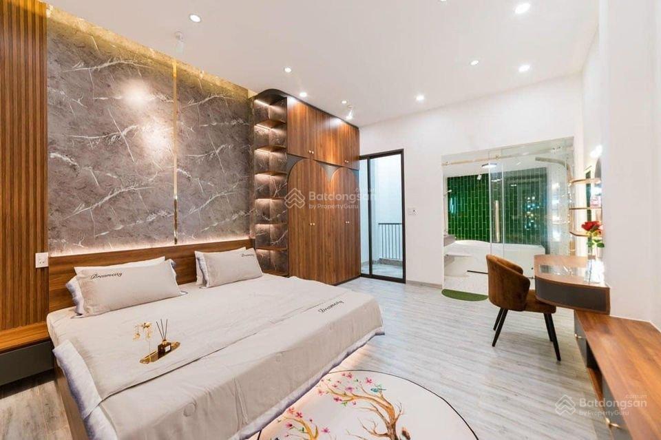 Bán tòa nhà mặt phố nguyễn khắc hiếu ba đình 222m2 10t mặt tiền 10m 1** tỷ ~6 tỷ/n 2thang máy 1 hầm
