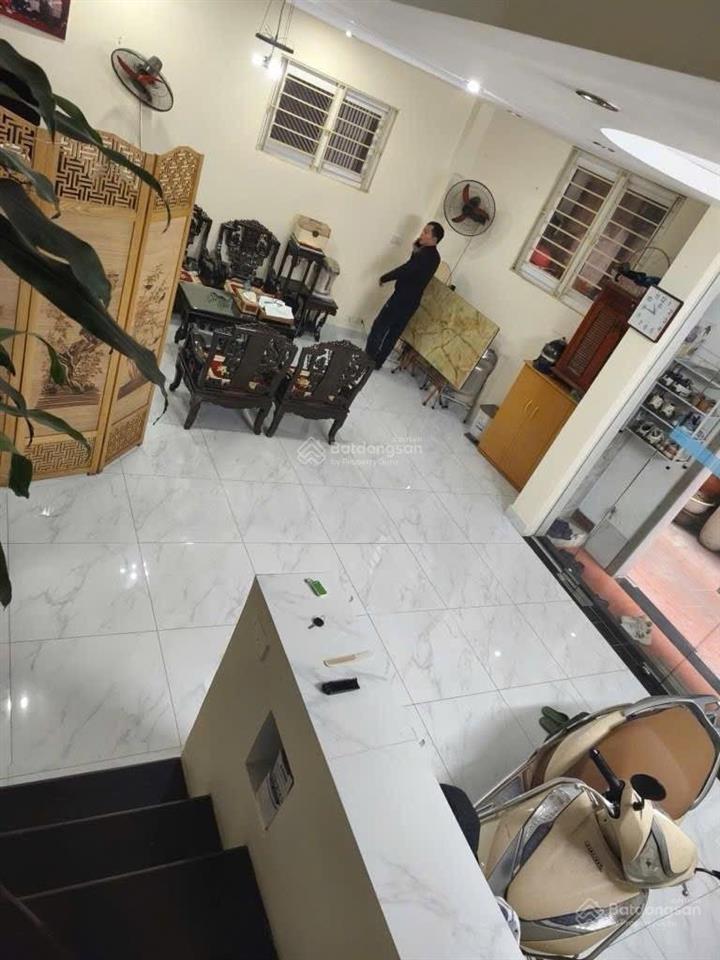 Bán nhà vĩnh phúc ba đình 40m2 6 tầng mặt tiền 4.5m 1x tỷ thang máy gần phố gần ôtô tránh