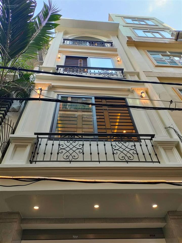 Bán nhà vĩnh phúc ba đình 42m2 6 tầng mặt tiền 4.5m hơn 12 tỷ thang máy gần phố gần ôtô tránh