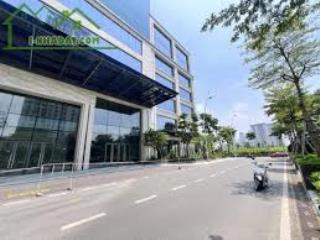 Bán tòa nhà mặt phố dịch vọng hậu cầu giấy 165m2 9t mặt tiền 20m 165 tỷ hầm vănphòg thagmáy 20tr/th