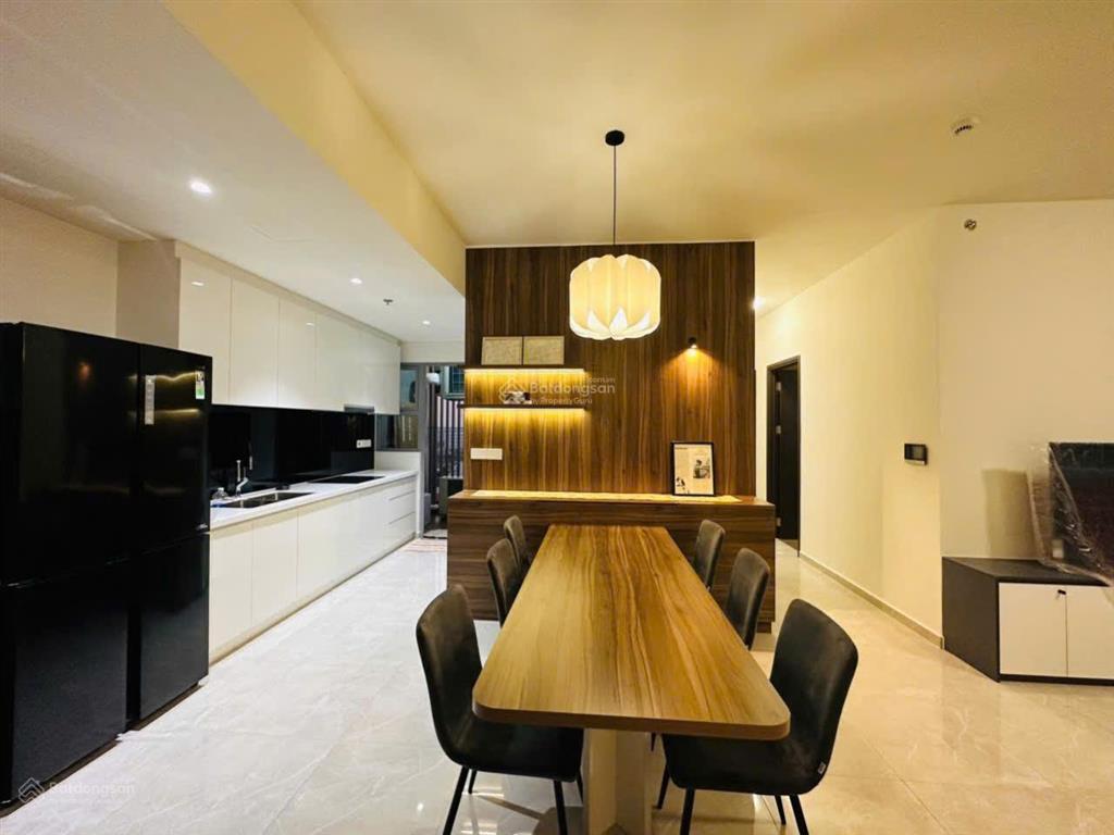 Bán căn hộ saigon south residence 71m² full nội thất 2pn 2wc giá 5.3 tỷ