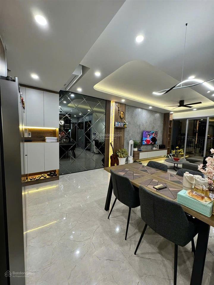 Bán căn hộ celesta rise 3pn 2wc 105m² giá 6.7 tỷ