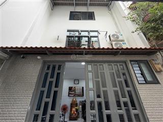 Ngay vòng xoay điện biên phủ bình thạnh  nhà 4 tầng full nội thất  nở hậu tài lộc