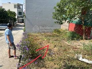 Đất thượng cát vị trí đẹp, ô tô ngủ trong đất.