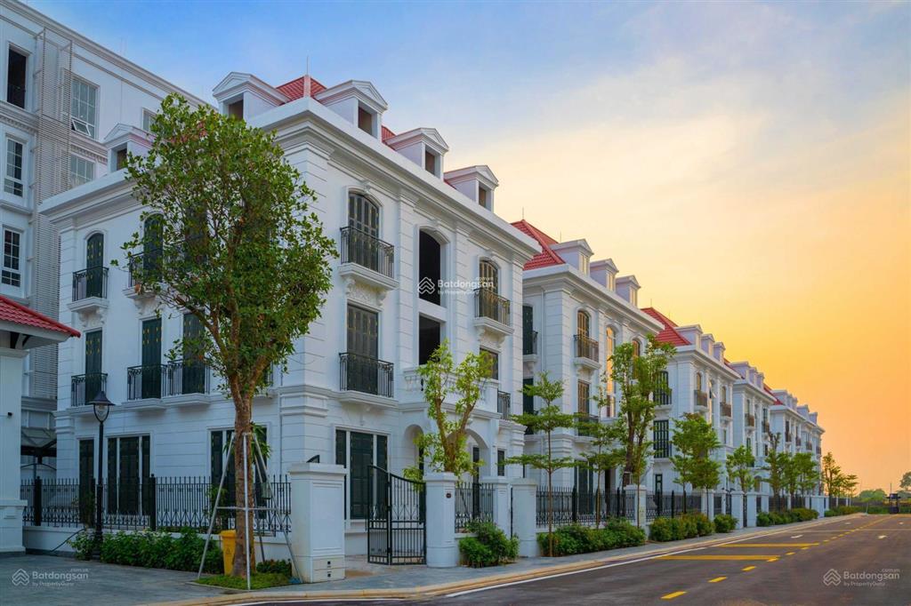 Chủ nhà cần bán gấp liền kề avenue garden, mặt tiền 7m, 5 tầng nổi, 1 tầng hầm. đã có sổ