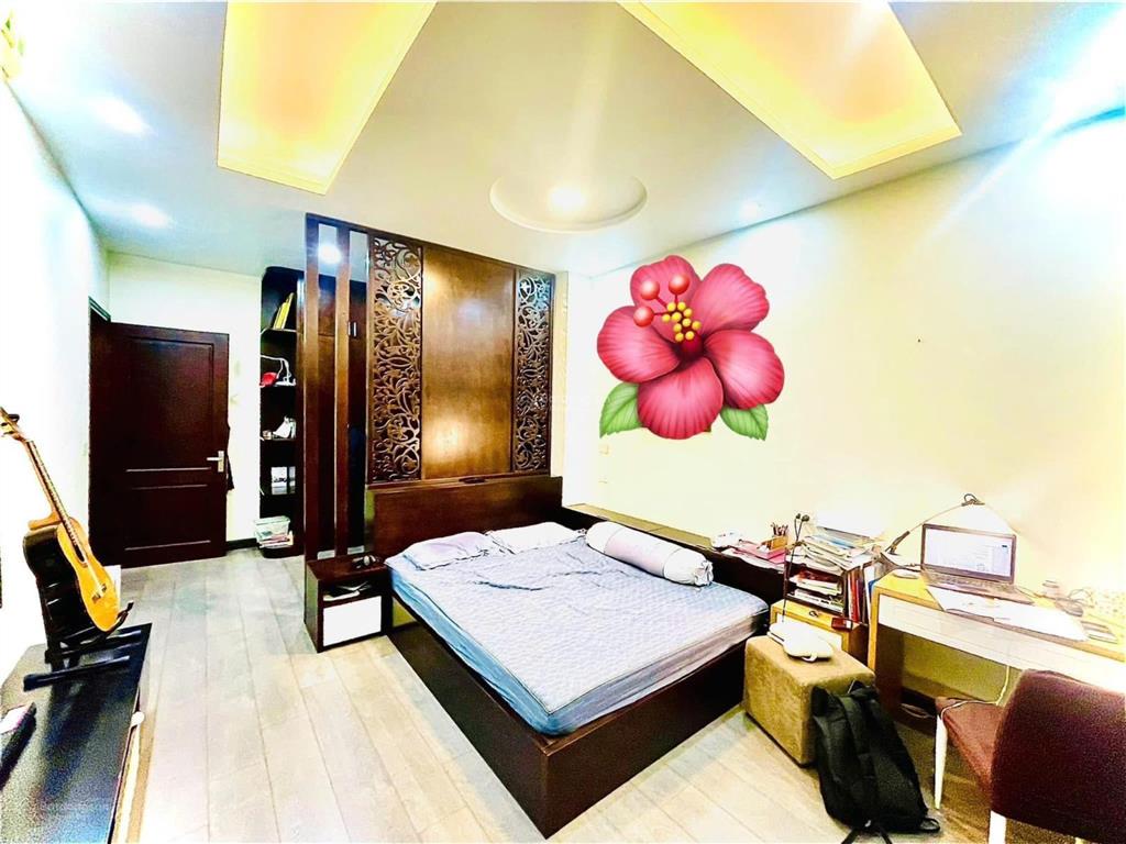 Bán nhà đẹp, mới, phạm văn đồng, cầu giấy, 40m ra phố, bãi oto, ngõ 3m, có thang máy, 36m, 6 tầng