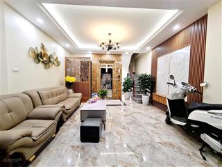 Cực kì hiếm, bán nhà đẹp cầu giấy, ô tô đỗ gần, 2 mặt thoáng, tặng nội thất 42m2, 5 tầng