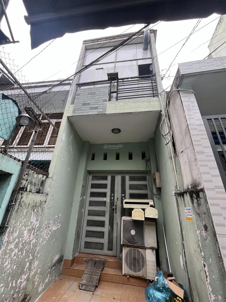 Bán nhà chính chủ 1 trệt 1 lầu nở hậu dt 57.76m2, chân cầu tân thuận 1 hướng đi quận 4