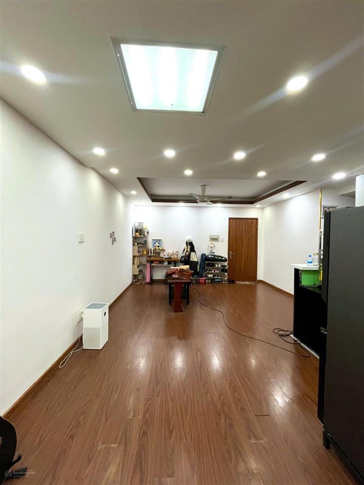 Quận 8 cc d1 phú lợi thang máy shr