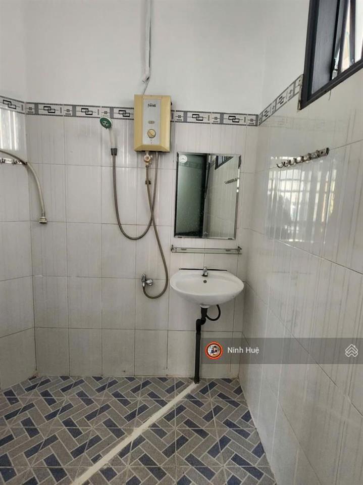 Quận 1 cc tân định 23m shr lâu dài giá 2,47tỷ.