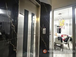 Np quận 10, cmt8 chdv thang máy hxh diện tích 86m2 thu nhập 1 tỷ/năm, giá 17,5 tỷ