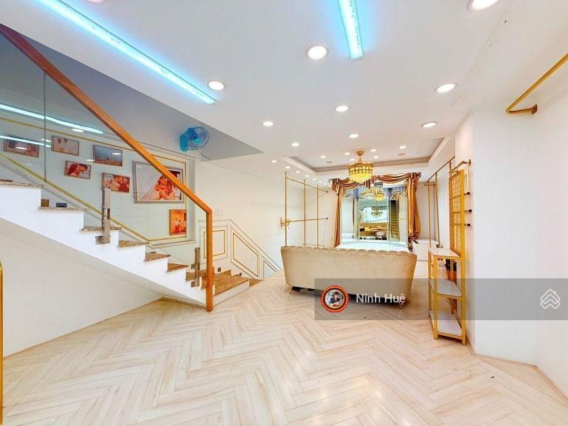 Phú nhuận, trường sa nhà mới 86m2, 5 tầng ngang 4.6m, hẻm xe tải tránh giá 22,4 tỷ