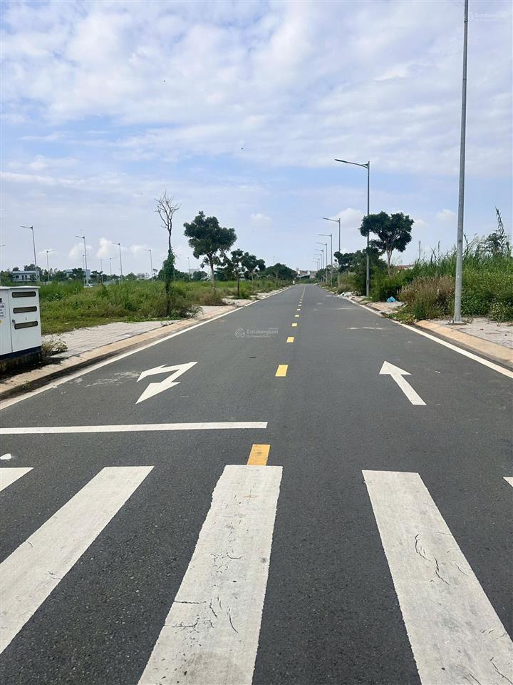 Bán nền giá siêu tốt tại khu golden city long xuyên