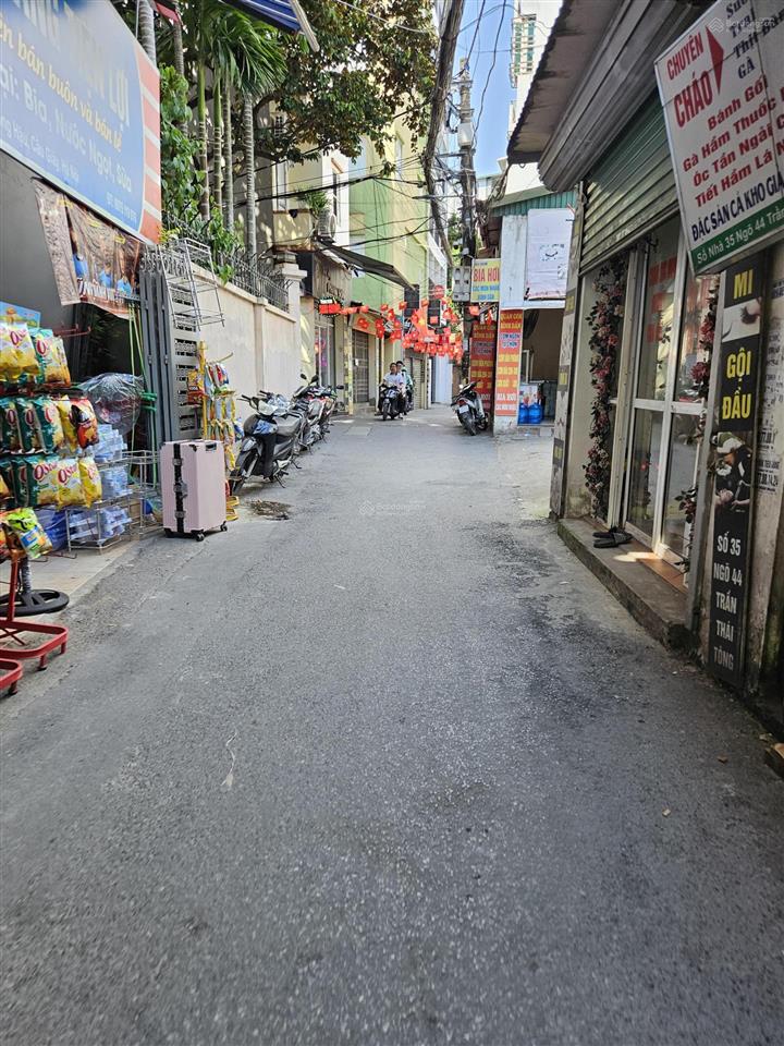 Đất cầu giấy  dt 95m  mt 7m  ô tô nhỏ  5m mặt phố  giá 20.2 tỷ