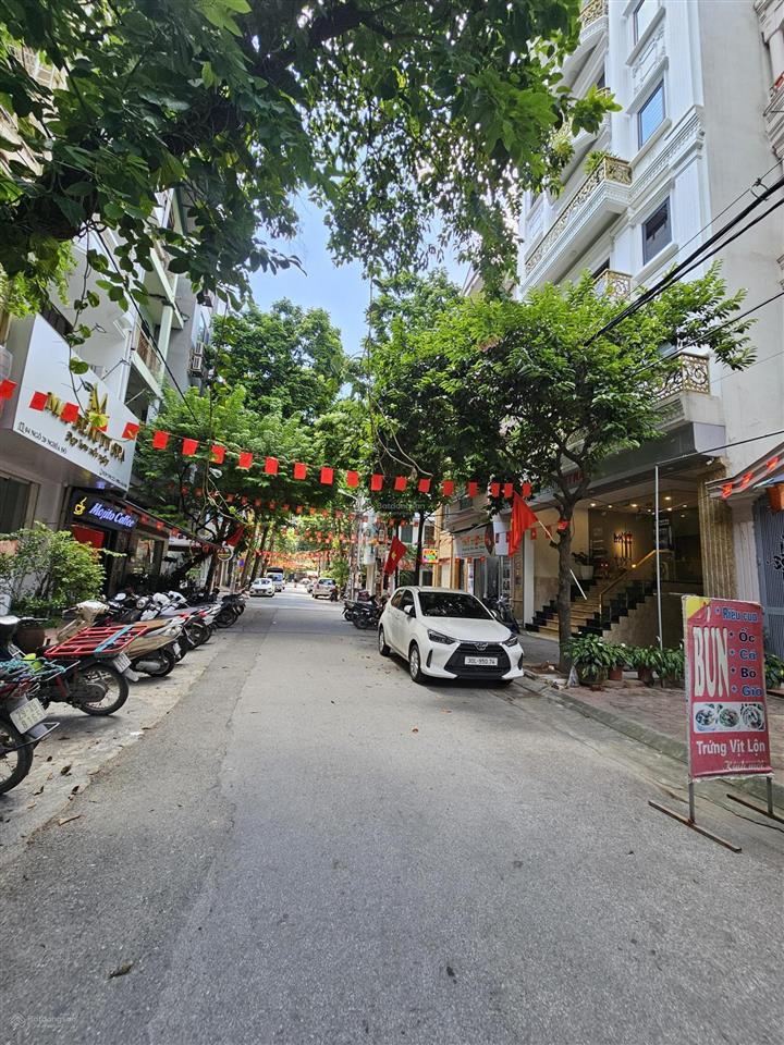 Đất phân lô trung kính lớn  dt 85m  mt lớn  vỉa hè ô tô tránh  giá 32.9 tỷ