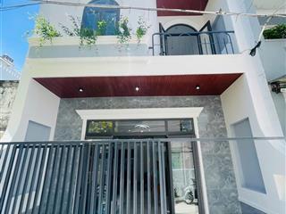 Bán nhà 1 trệt 1 lầu bình chánh  giá mềm  thiết kế đẹp