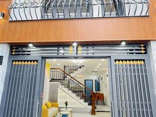 Anh huy bán gấp nhà bình chánh giá siêu hấp dẫn chỉ ***chín ba ko triệu***