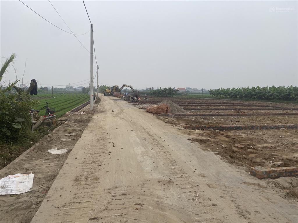 Bán gấp đất đẹp tại đường lương tài, 2,9 tỷ, 275 m2, nhiều tiện ích