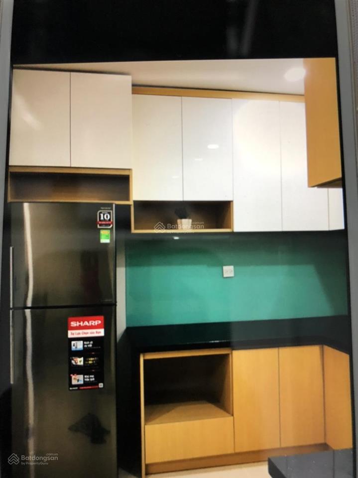 Cần bán căn góc cc bàu cát ii q. tb. dt 54m2 2p. giá bán 2,35 tỷ.  0708 774 ***