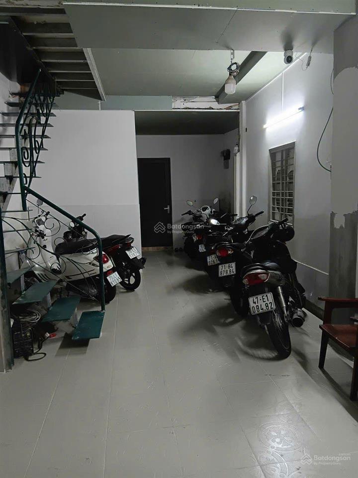 Bán gấp trong tháng  bán nhà lê văn sỹ 66m² 2 tầng  11.3 tỷ