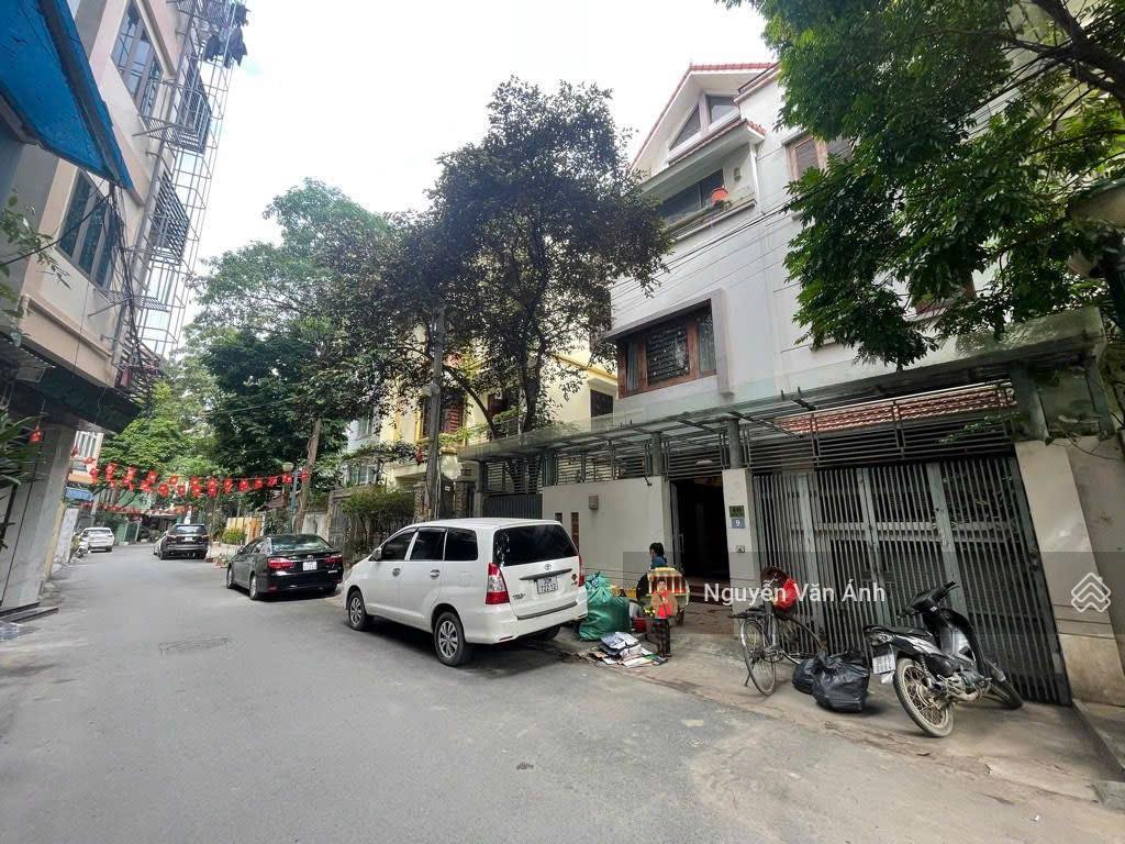 Bán biệt thự,liền kề khu vực thiên hiền,mỹ đình phân lô,ô tô,vỉa hè,kinh doanh giá 42 tỷ