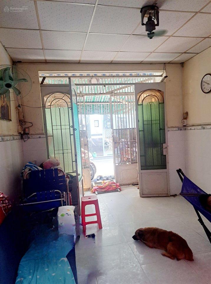 Nhà 1 đời chủ xưa nay  vị trí giáp tên lửa, q6  hẻm nhựa 5m thông  36m2, 2 tầng chỉ 3.1 tỷ