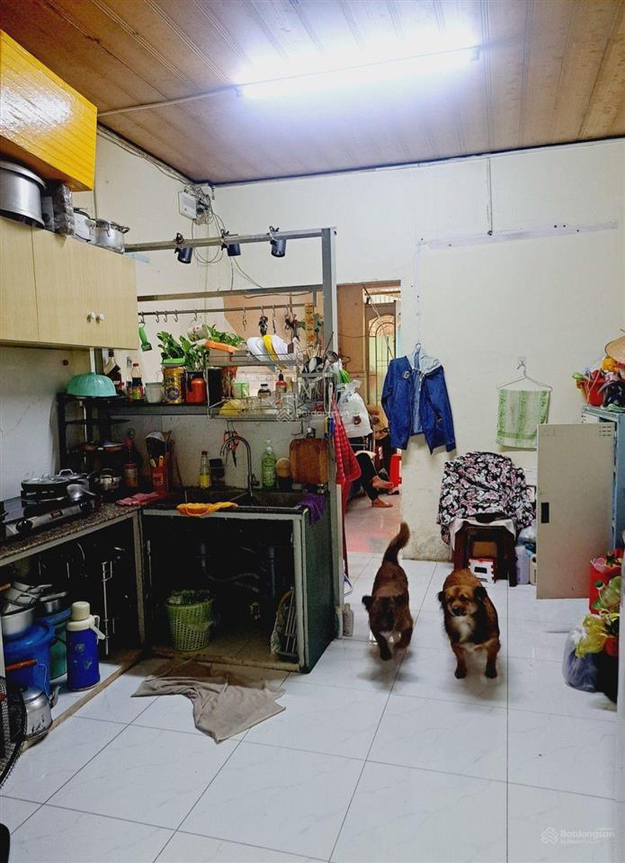 Nhà 1 đời chủ xưa nay  vị trí giáp tên lửa, q6  hẻm nhựa 5m thông  36m2, 2 tầng chỉ 3.1 tỷ