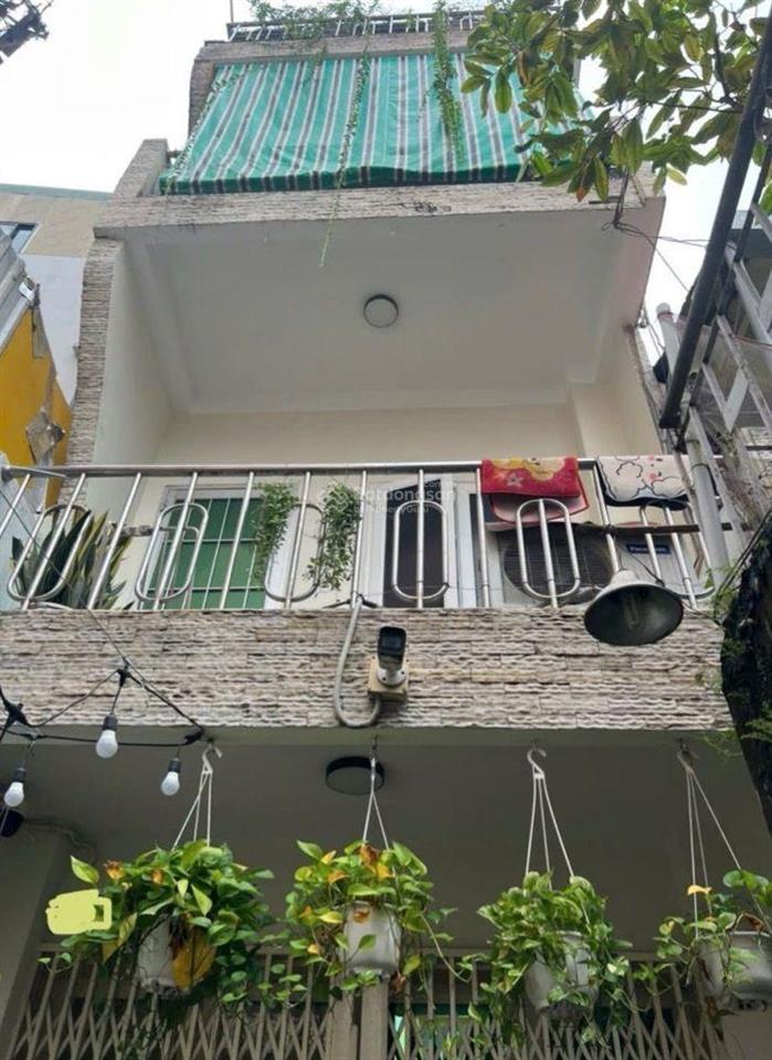 Nhà nguyễn văn cừ p.2 quận 5 3 tầng kiên cố 3 pn 4 wc giá 6.6 tỷ tl