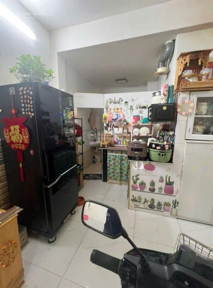 Nhà nguyễn văn cừ p.2 quận 5 3 tầng kiên cố 3 pn 4 wc giá 6.6 tỷ tl