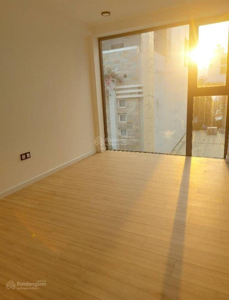 Nhà 4 tầng mới trăm phần trăm trung tâm quận 5 sát vách quận 1 chỉ hơn 6 tỷ tl