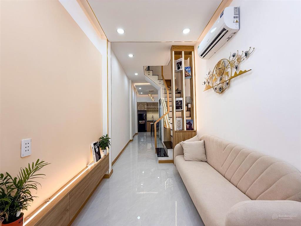 Siêu phẩm 3 tầng lầu chỉ 4.468 tỷ ngay trung tâm  nguyễn thái sơn  lê lợi  phạm văn đồng