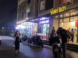 Bán căn shop chân đế mặt sảnh sapphire 1 vinhomes smart city vị trí siêu đẹp. nằm giữa 9.000 căn hộ
