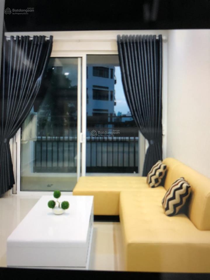 Cần bán căn góc cc 312 lạc long quân q.11. dt 66m2 2p 2wc. giá 2,95 tỷ.  0782 446 ***