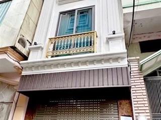 Hiếm! bán nhà mới đền lừ hai mặt thoáng ô tô vài bước ra hồ thang máy 42m 5t chỉ 15.2 tỷ