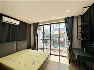 Căn hộ 1 phòng ngủ 50m2 full nội thất siêu sang mặt tiền trần hưng đạo quận 5 xịn xò luxury