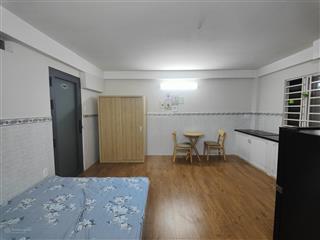 Cho thuê phòng full nội thất, đường hoàng diệu quận 4, gần đh luật, đh nguyễn tất thành