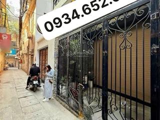 Bán nhà phân lô trần đại nghĩa, 1 nhà ra mặt phố, 50m2 5 tầng, kinh doanh ô tô, giá chỉ 13.5 tỷ