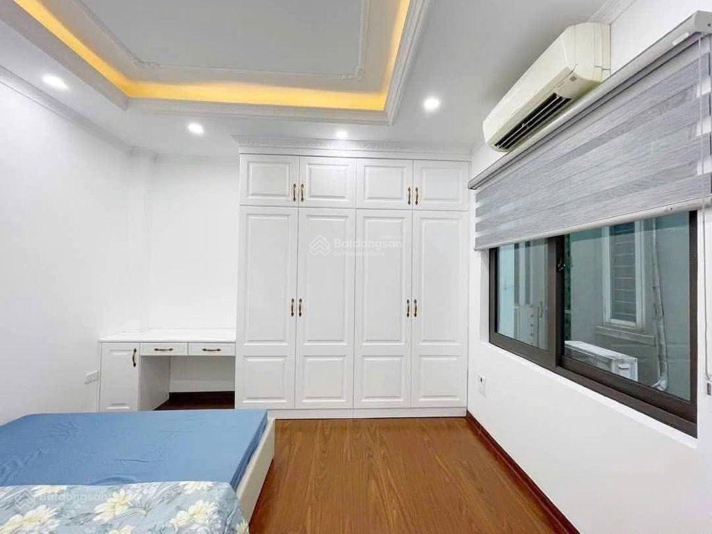 Bán nhà ngõ 40 tạ quang bửu, 40m2 5t ô tô qua, phù hợp gia đình 4,5 người về ở ngay, chỉ 10 tỷ